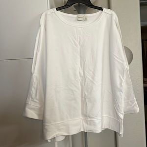 #196Chico’s ZENERGY,size 3, sweater